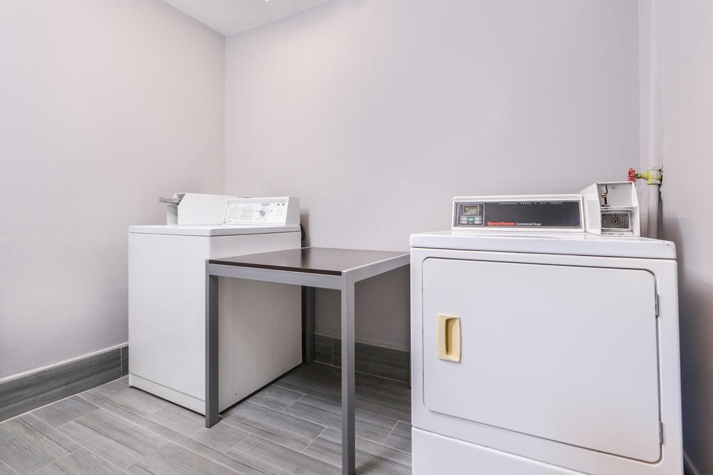 Express Inn Weslaco/Mercedes Ngoại thất bức ảnh